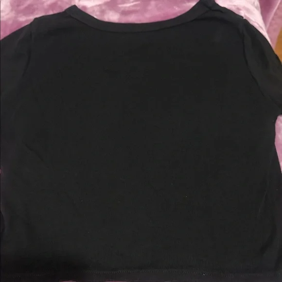 Brandy Melville Black Nashville Graphic Crop Top - Picture 2 of 3